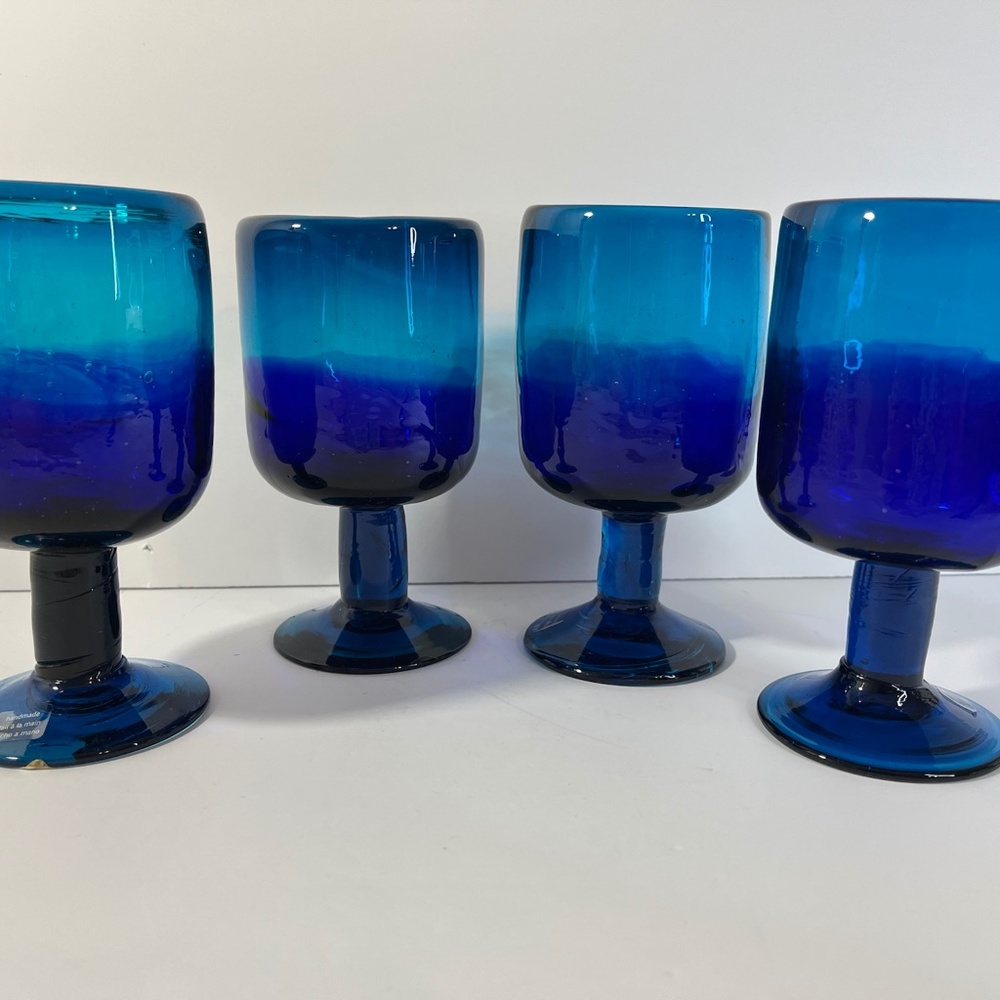 Crate and Barrel Hand Blown Salud Azul Wine Glasses Cobalt to Turquoise